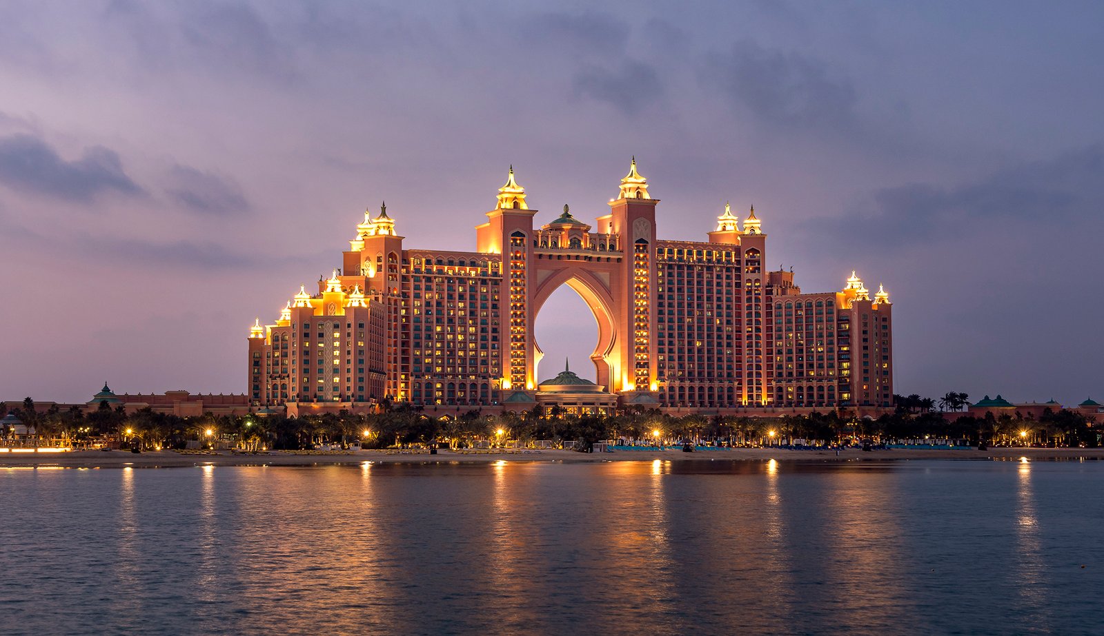 Atlantis Aquaventure Waterpark & Lost Chambers Aquarium Pass