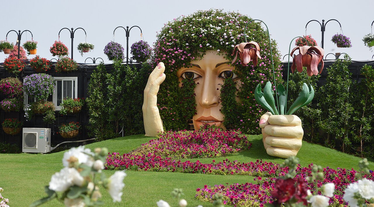Dubai Miracle Garden & Global Village Ultimate Evening Combo